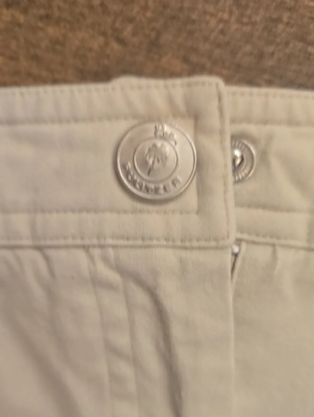 Lilly Pulitzer Cream Mini Skirt with Pink Pocket Trim Embroidery Size 12 - Picture 3 of 4